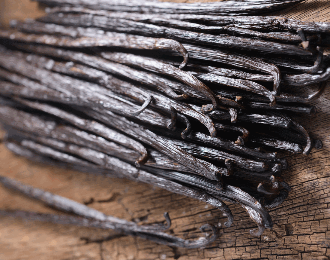 Premium cured vanilla beans
